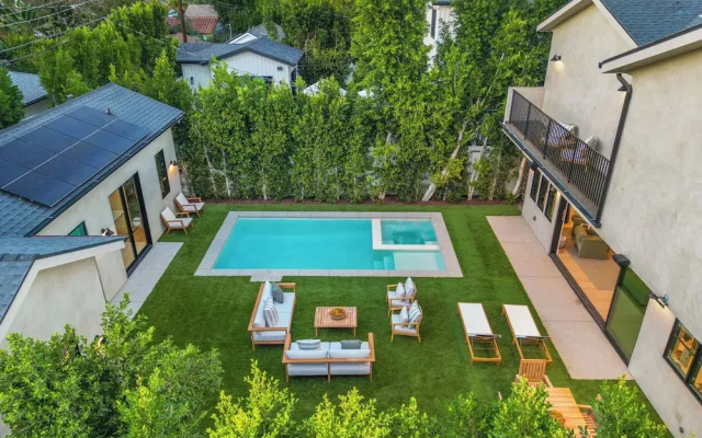 Kraft Villa - Luxury Living Redefined w/ Pool