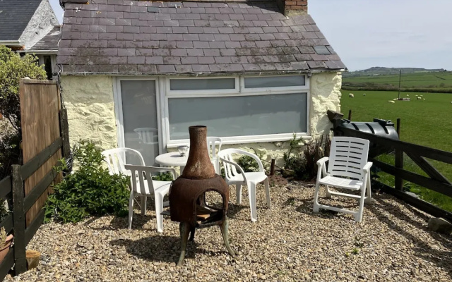 Lovely Caravan With Stunning Views Aberdaron