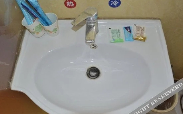 Xuzhou 998 Express Hotel (Yunlong Park Yong'an Plaza)