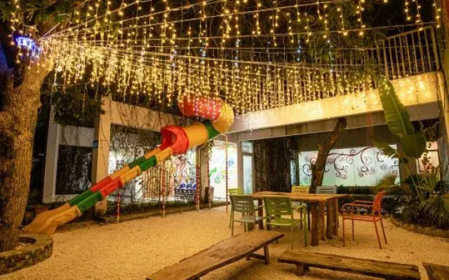 Qinyuan Family-friendly Hostel