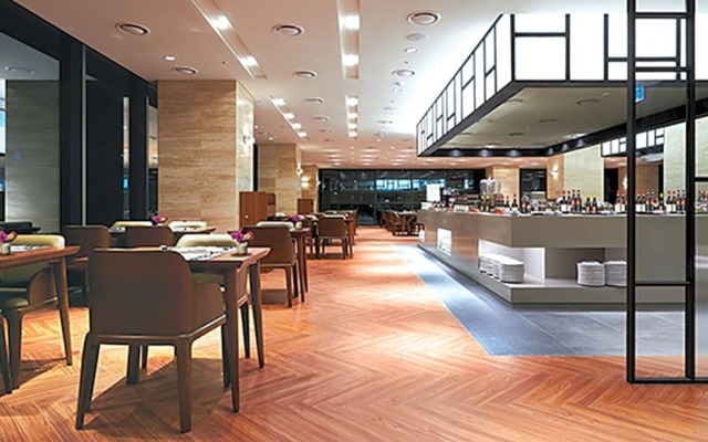 Ramada Encore By Wyndham Jeongseon