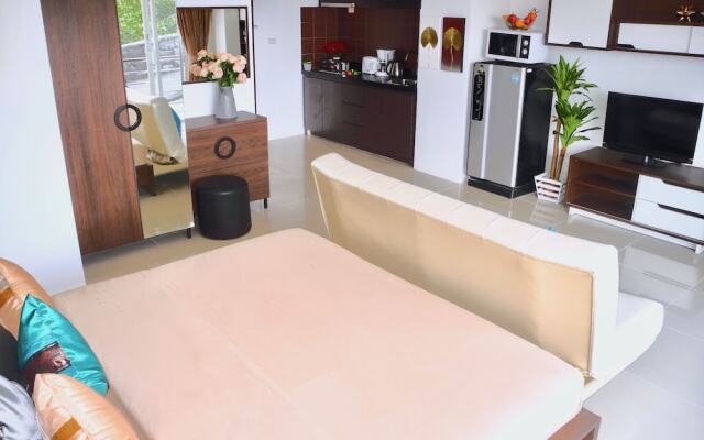 Bayshore Patong Studio