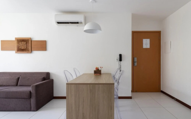 Apartamento bel Ssimo em Condom nio com Piscina