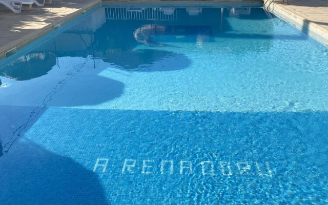 Hotel à Rena d'Oru