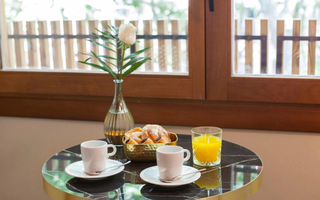 Nivia Born Boutique Hotel