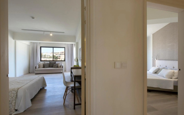 Venus Beach Hotel