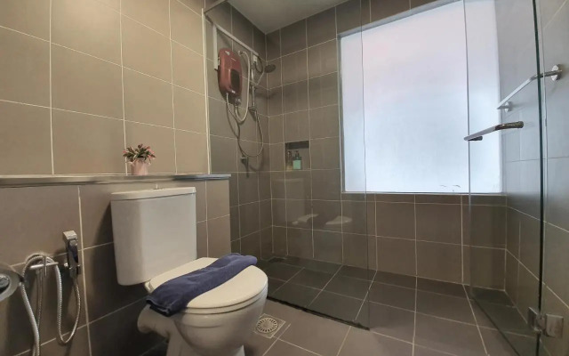 Aeropod Studio- Laxzone Suite