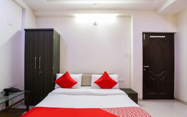 OYO 49837 Hotel Narayan Executive
