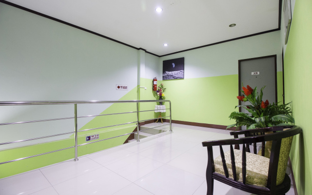Mountain Beach by Oyo Rooms