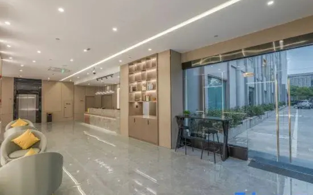 Qingteng Yisu Hotel (Yuyao Xingzheng Service Center)