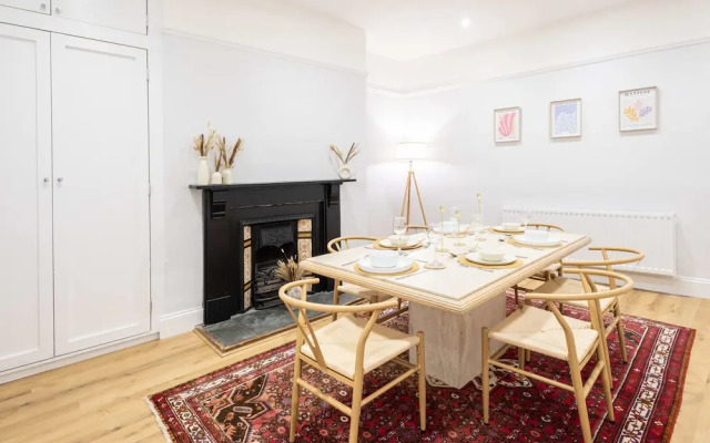 Host Stay Hallgarth Street