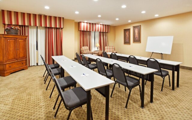 Holiday Inn Express Hotel & Suites Pikeville by IHG