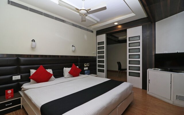 Capital O 1138 Hotel Emerald
