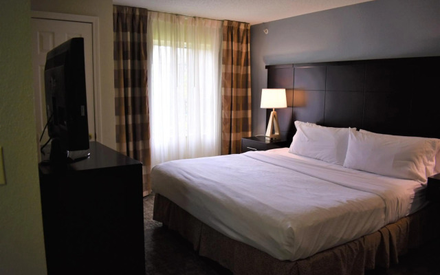 Staybridge Suites Cranbury by IHG