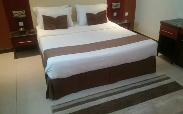 AlMuhaidb Nadwaa Aparthotel