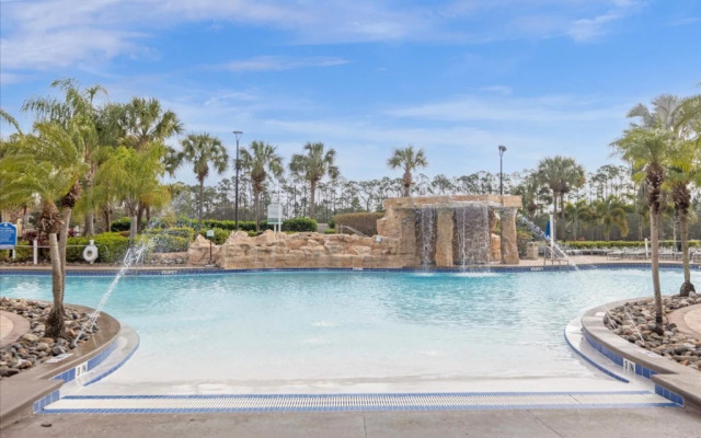 5 Bedrooms / 4 Bathrooms Paradise Palms (8981 CP), Kissimmee, US