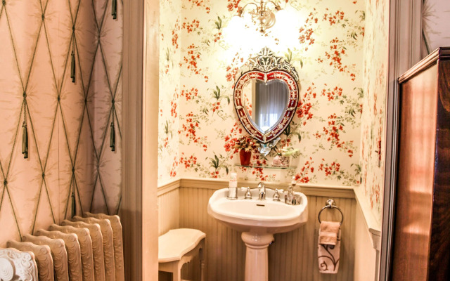 Hollerstown Hill B&B