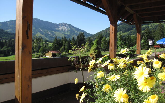 Berg- und Aktivhotel Edelsberg