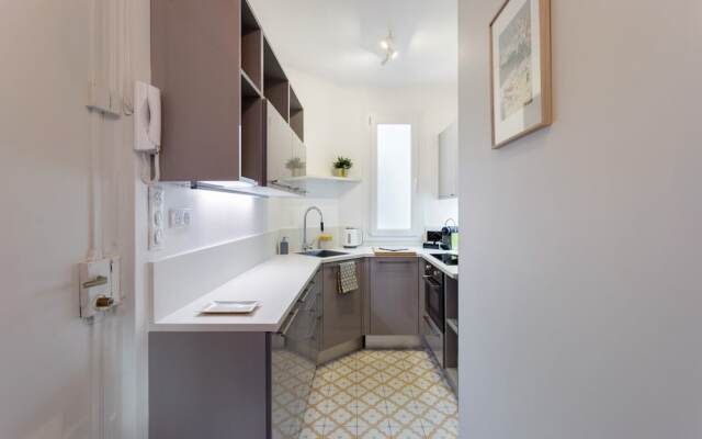 Montmartre - Cozy Home for 2 Guests