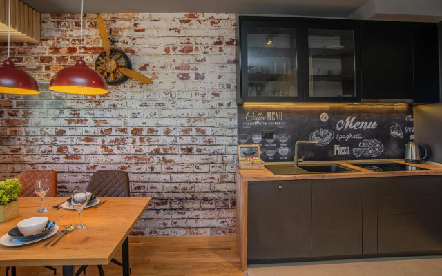 Stylish Two Bedroom Apartment at Ljubovic-Hill Park