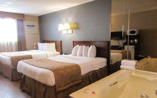 : Econo lodge Hotel Brossard