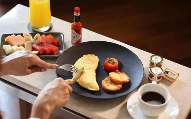 Courtyard by Marriott Mumbai International Airport