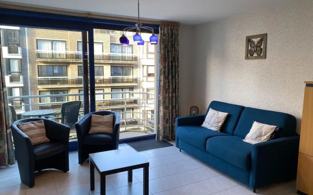 Apartment in Nieuwpoort Near Beach