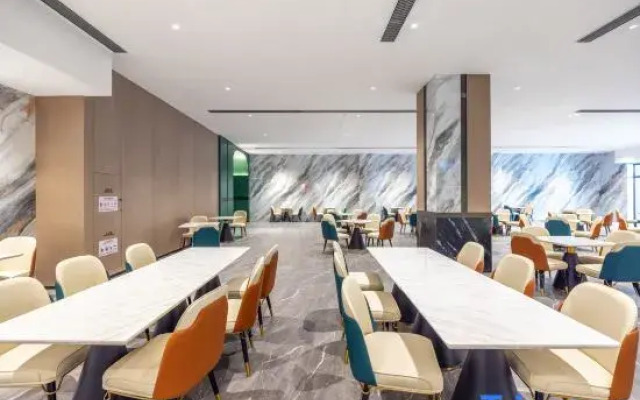 Zhuhai Xiangzhou | WINGATE • Wyndham Grand Riverside Hotel (Gongbei Port Plaza Huafa Shangdu Branch)