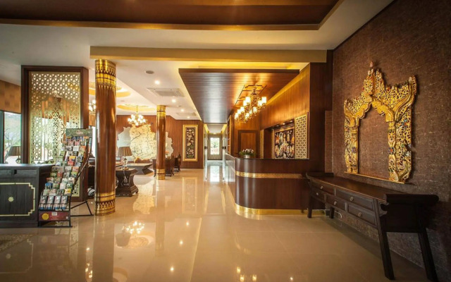 Moon Terrace Resort & Hotel