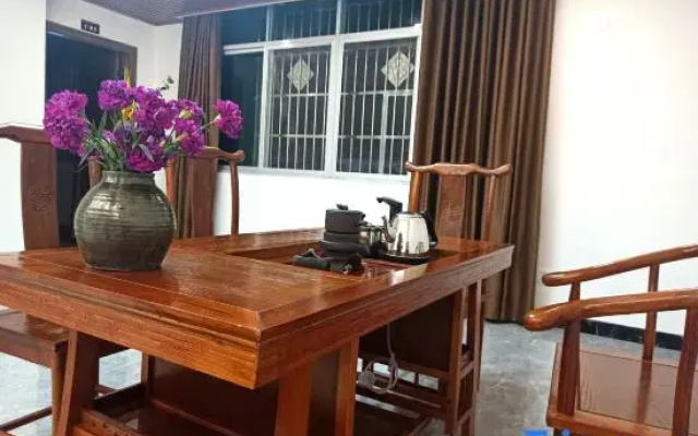 Sanshanshe Homestay