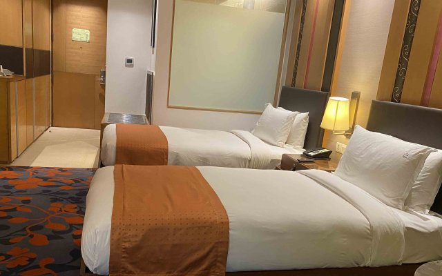 Holiday Inn New Delhi Mayur Vihar Noida, an IHG Hotel