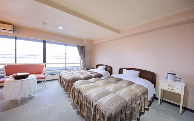 Kochi Prince Hotel