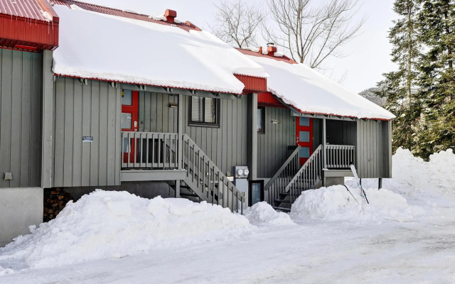 Condo 09 Chemin des Abruzzes by Les Chalets Alpins