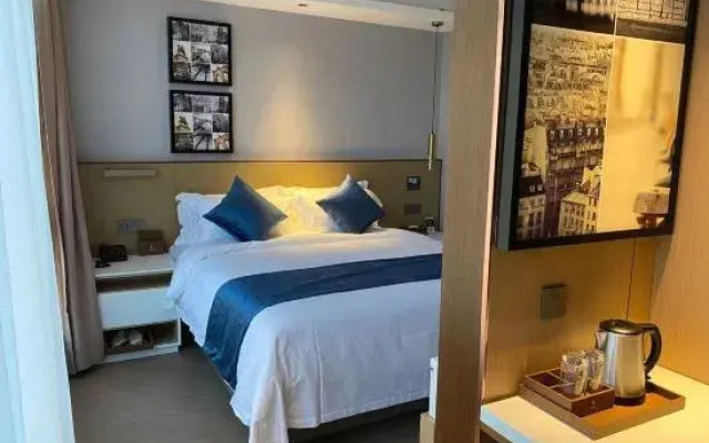 Yeste International Hotel (Shenzhen International Exhibition Center Guozhan Subway Station)