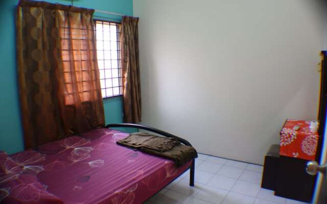 Teratai Homestay Kota Perdana
