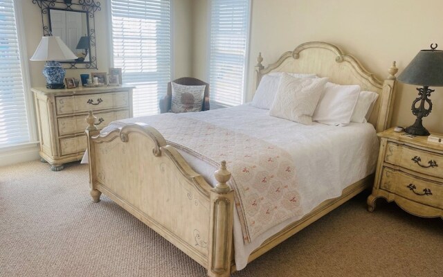 Cook's Cape - 4 Br Home