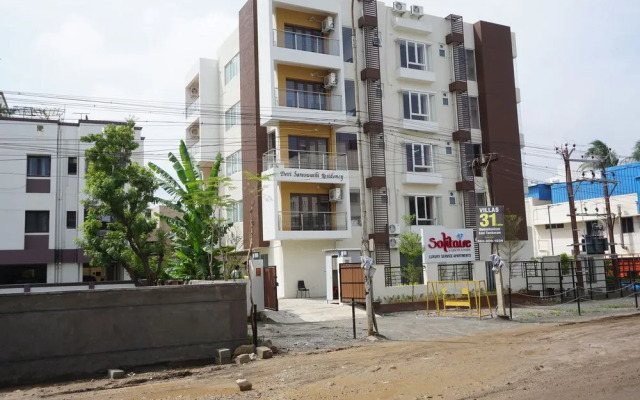 Solitaire Service Apartments