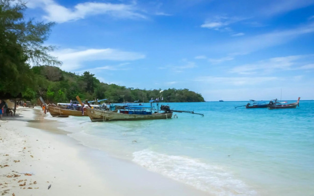 Phi Phi Andaman Beach Resort