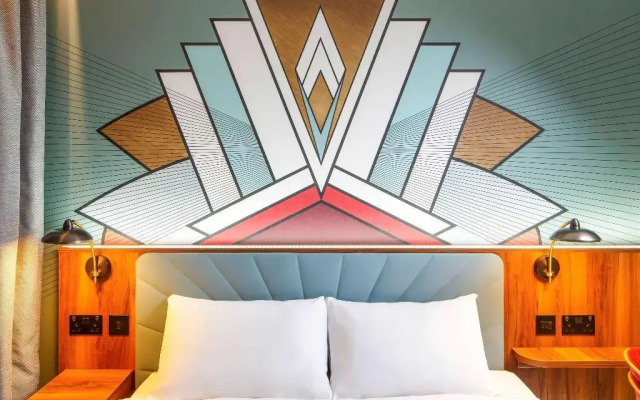 Ibis Styles London Heathrow East