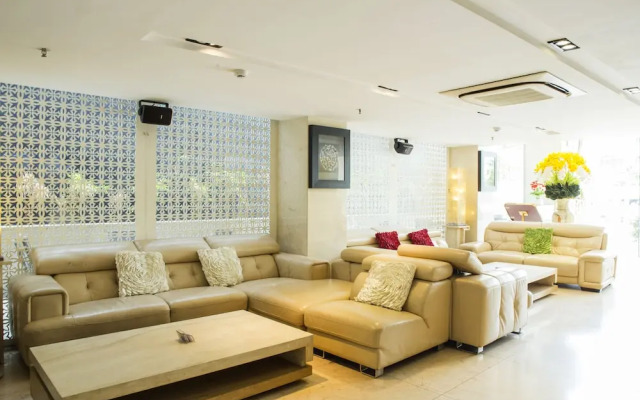 CAPITAL O 1038 Mismo Hotel