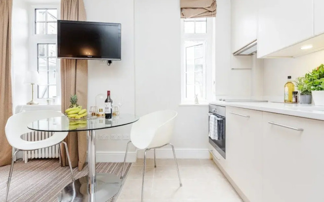 Gorgeous & stylish studio in Marylebone
