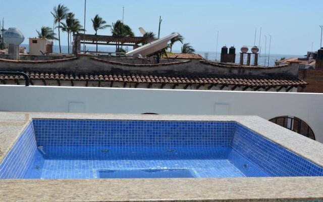 Hotel Andales on the Bay Suites