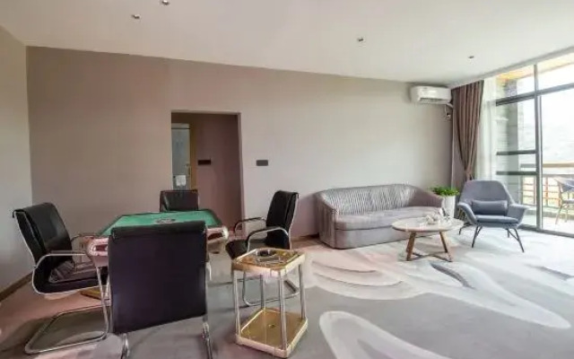 Luofushan Fujing Garden Hotel