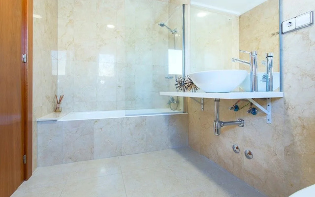 Otaka Luxury Apartments