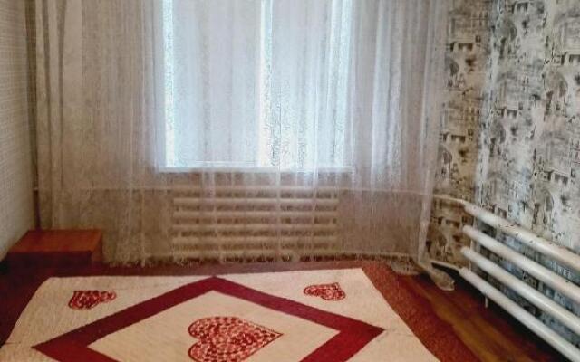 Apartment in Downtown Buketova 9