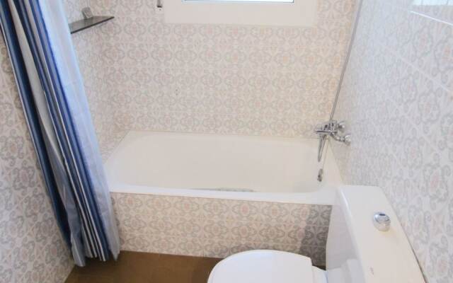 Apto Tranquilo cerca de la Playa - 1564