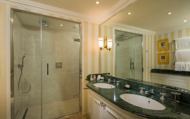 Cheval Thorney Court at Hyde Park
