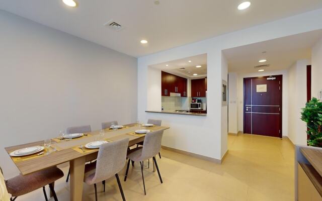 Primestay - 2BR in Al Jaddaf Near Metro