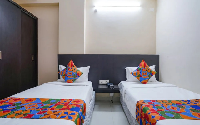 FabHotel Serenity