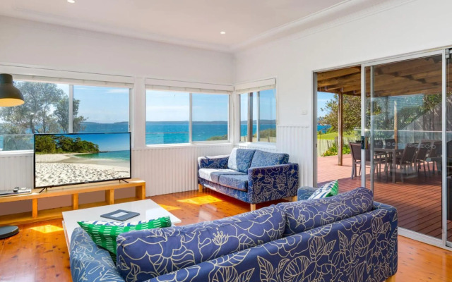 Bimbadgen at Hyams Beach 4pm Check Out Sundays